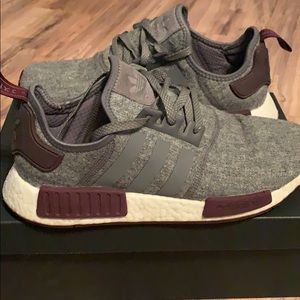 Adidas Nmd_R1 wool purple